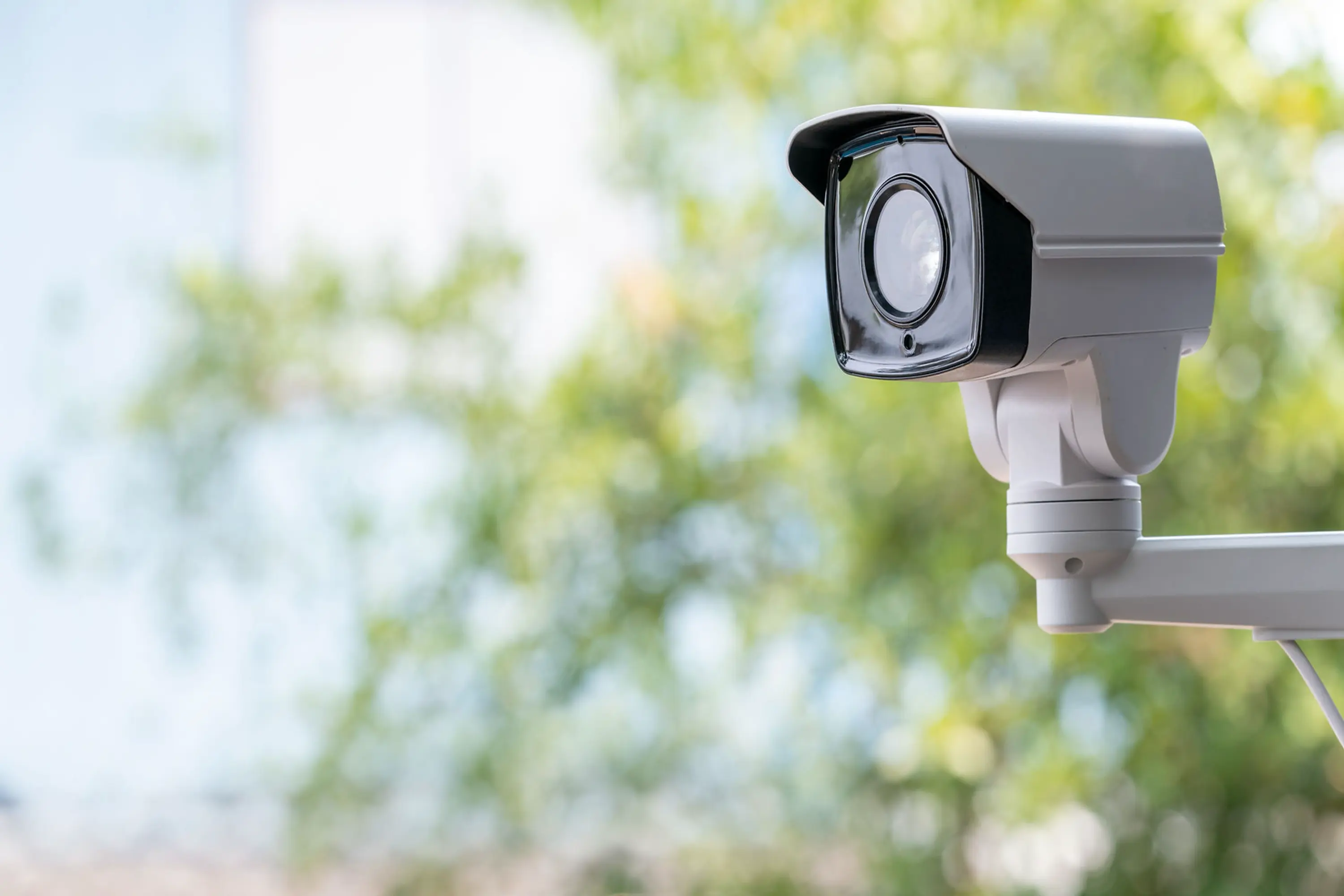 OutWatch AI-verified alerts for a homeowner